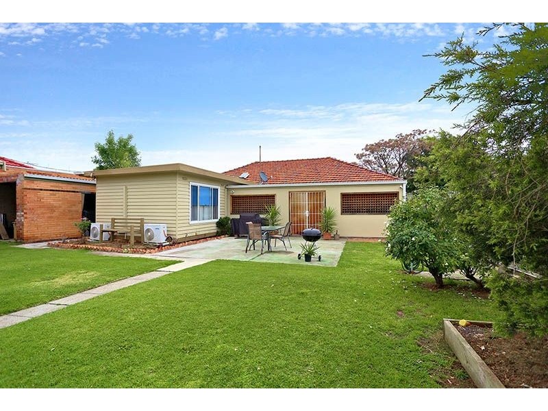 12 Joffre Road, Pascoe Vale VIC 3044