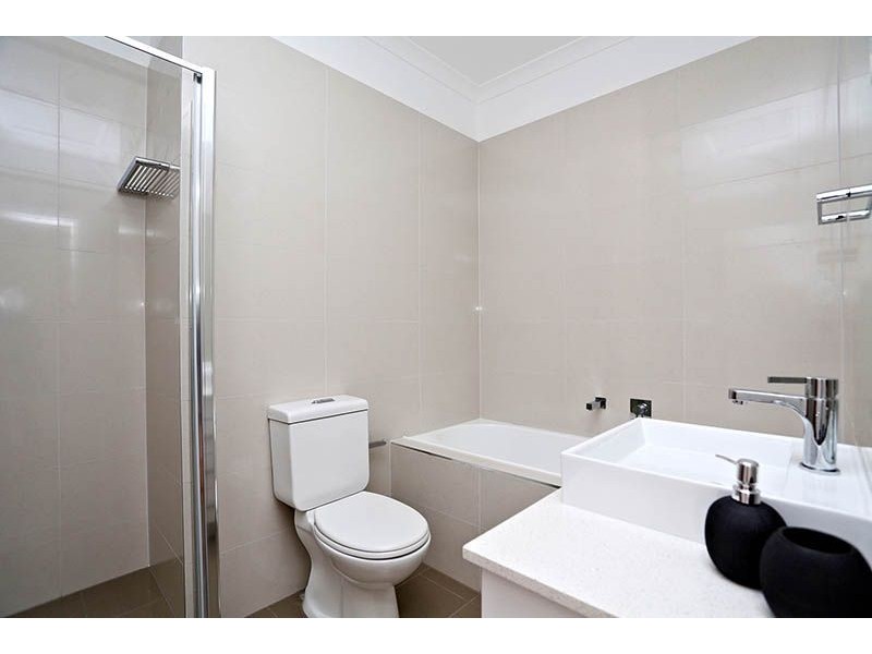3/64 Justin Avenue, Glenroy VIC 3046