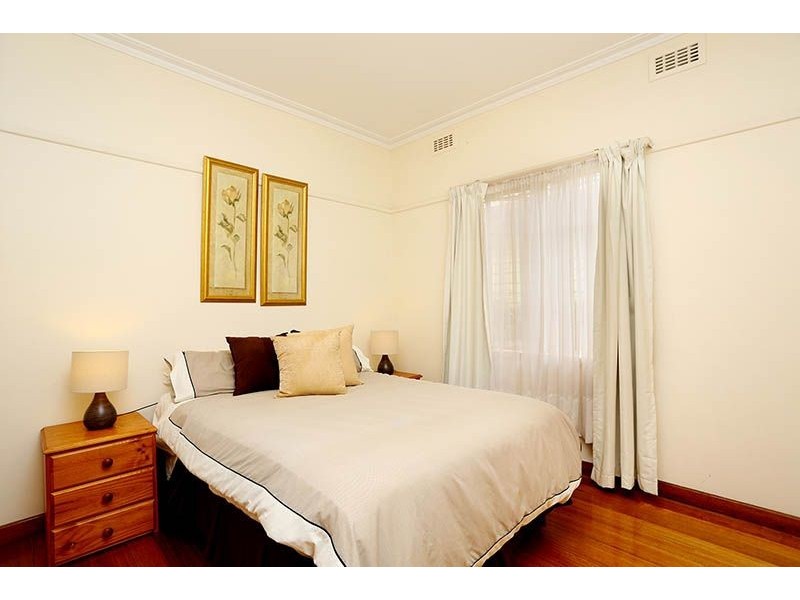 43 Dickinson Street, Hadfield VIC 3046