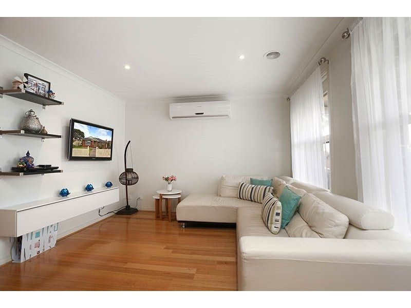 84 Glen Street, Glenroy VIC 3046