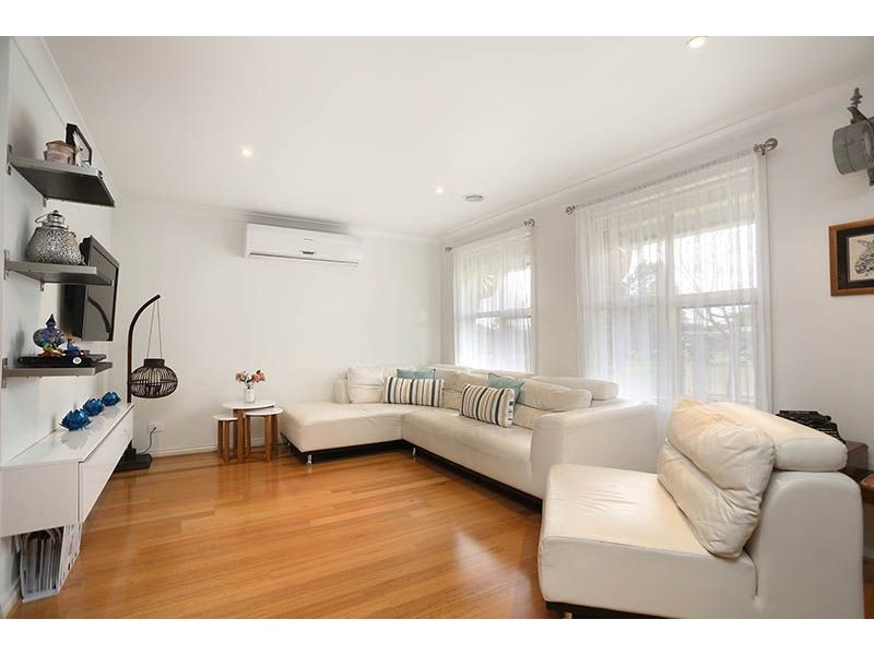 84 Glen Street, Glenroy VIC 3046