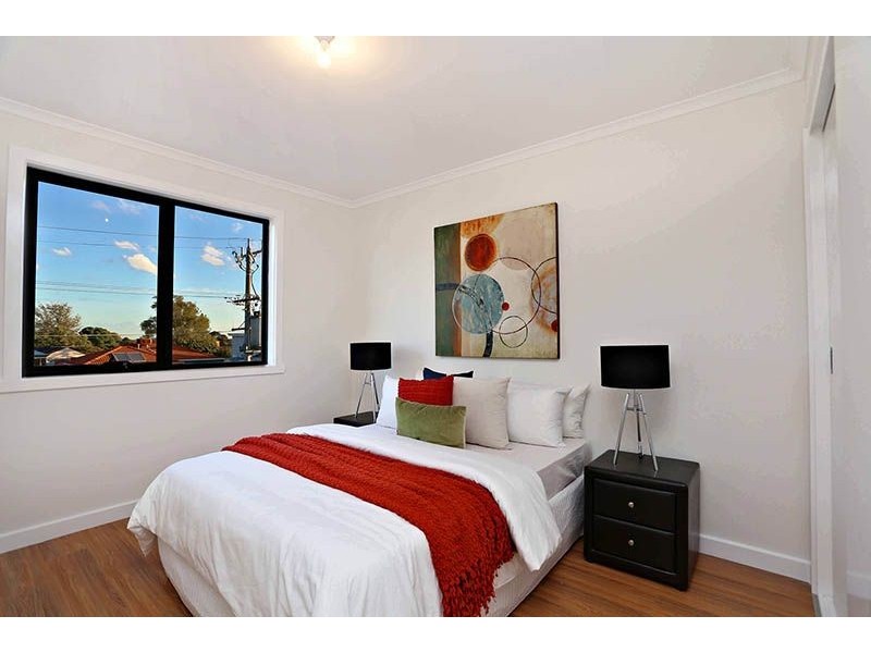 2a Kalang Road, Glenroy VIC 3046