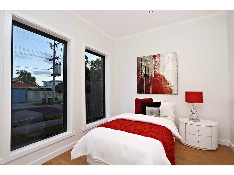 2a Kalang Road, Glenroy VIC 3046