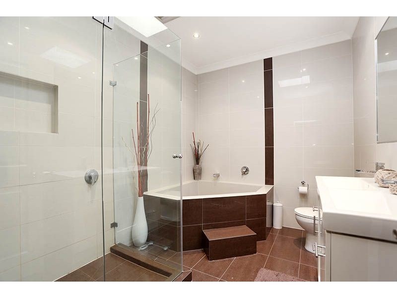 29 Hubert Avenue, Glenroy VIC 3046