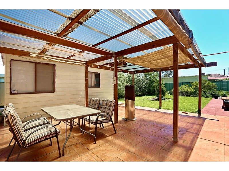 32 Pengana Avenue, Glenroy VIC 3046