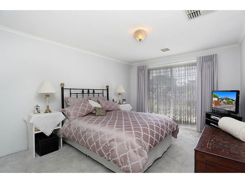 1/11 Jessie Street, Oak Park VIC 3046