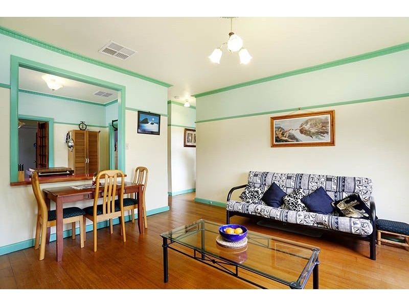 81 Farview Street, Glenroy VIC 3046