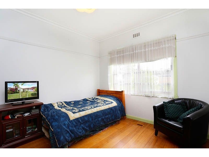 81 Farview Street, Glenroy VIC 3046