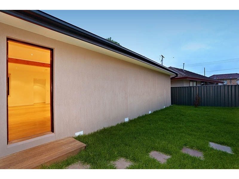 1/121 Widford Street, Glenroy VIC 3046