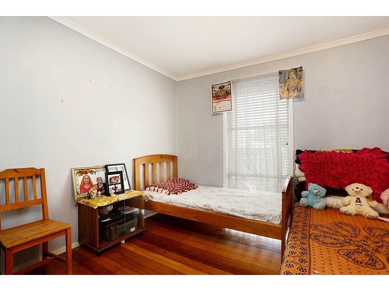 3 Lorraine Crescent, Jacana VIC 3047