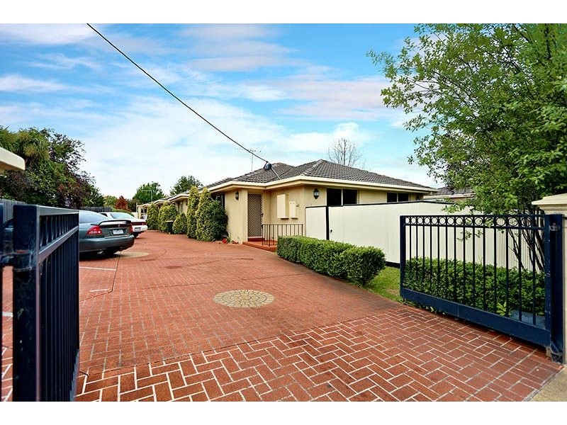 1/93 Hilton Street, Hadfield VIC 3046