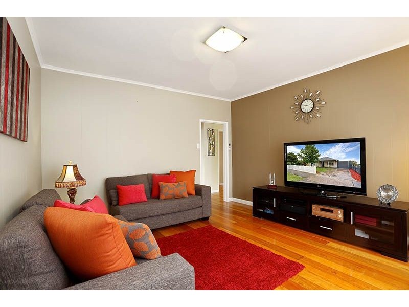 49 Plumpton Avenue, Glenroy VIC 3046