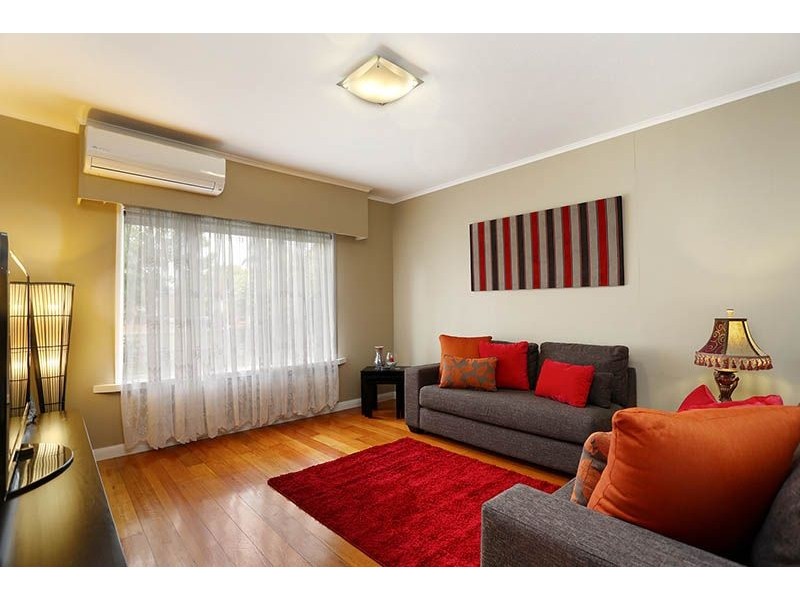 49 Plumpton Avenue, Glenroy VIC 3046