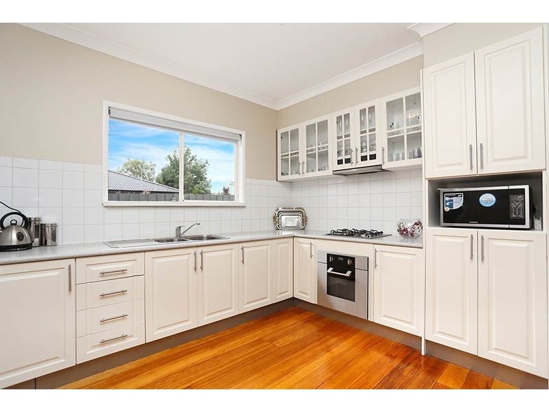 49 Plumpton Avenue, Glenroy VIC 3046