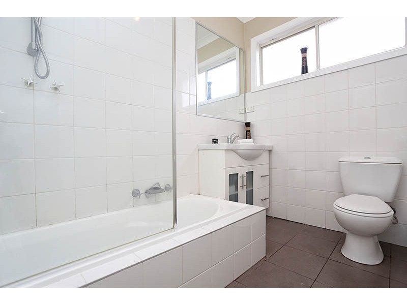 49 Plumpton Avenue, Glenroy VIC 3046