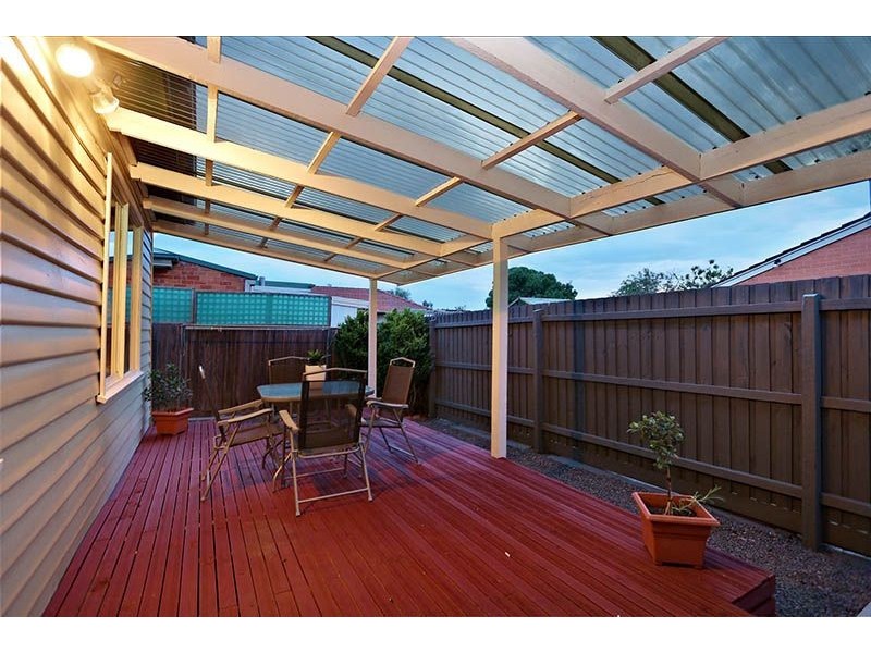 49 Plumpton Avenue, Glenroy VIC 3046