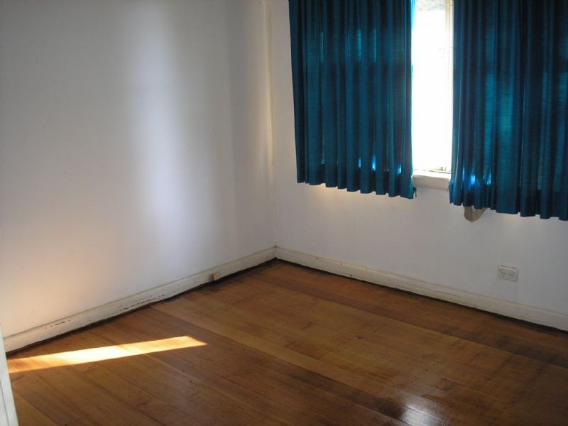 8 Fidge Court, Jacana VIC 3047