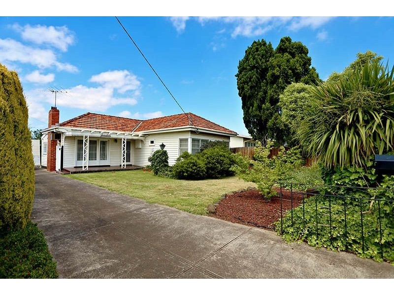 17 Kalang Road, Glenroy VIC 3046