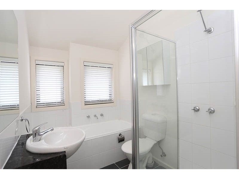 34 Glen Street, Glenroy VIC 3046