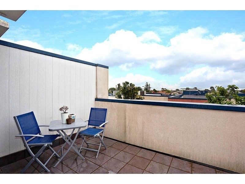 3/900 Pascoe Vale Road, Glenroy VIC 3046