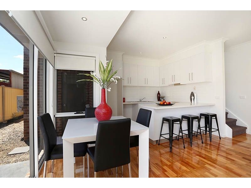 1/20 Surrey Street, Pascoe Vale VIC 3044