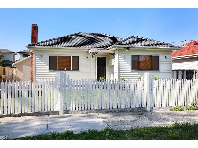 184 Melbourne Avenue, Glenroy VIC 3046
