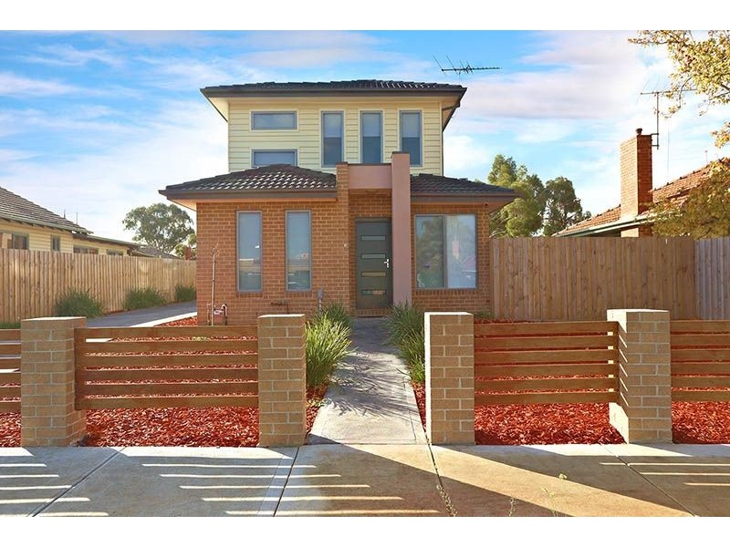 1/130 Daley Street, Glenroy VIC 3046