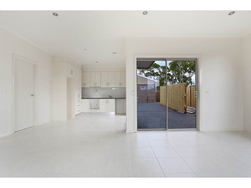 2 & 4/47 Hartington Street, Glenroy VIC 3046