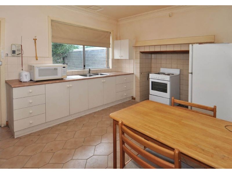 26 Salisbury Street, Glenroy VIC 3046