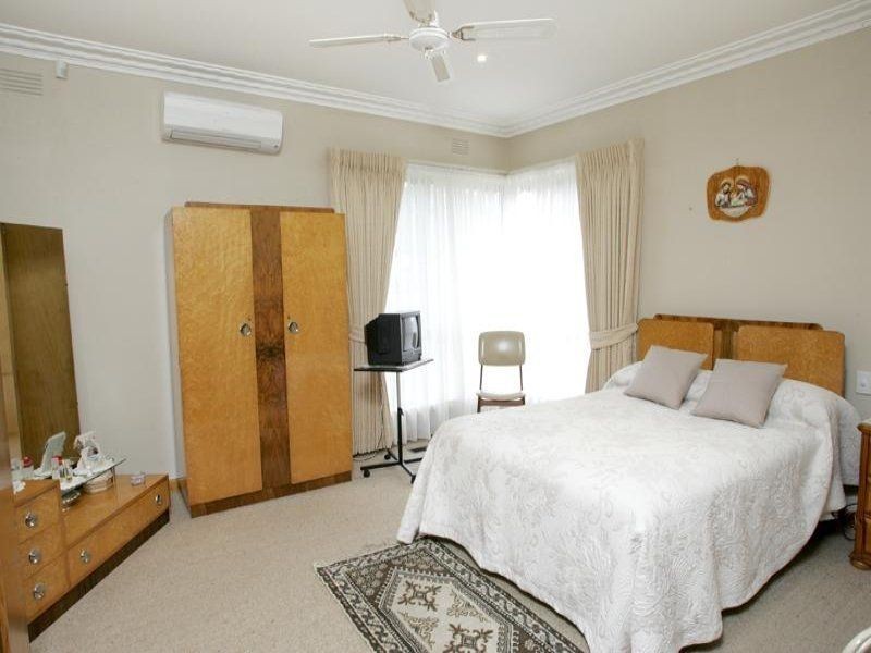 26 Salisbury Street, Glenroy VIC 3046