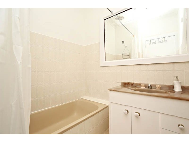 50 Pecham Street, Glenroy VIC 3046