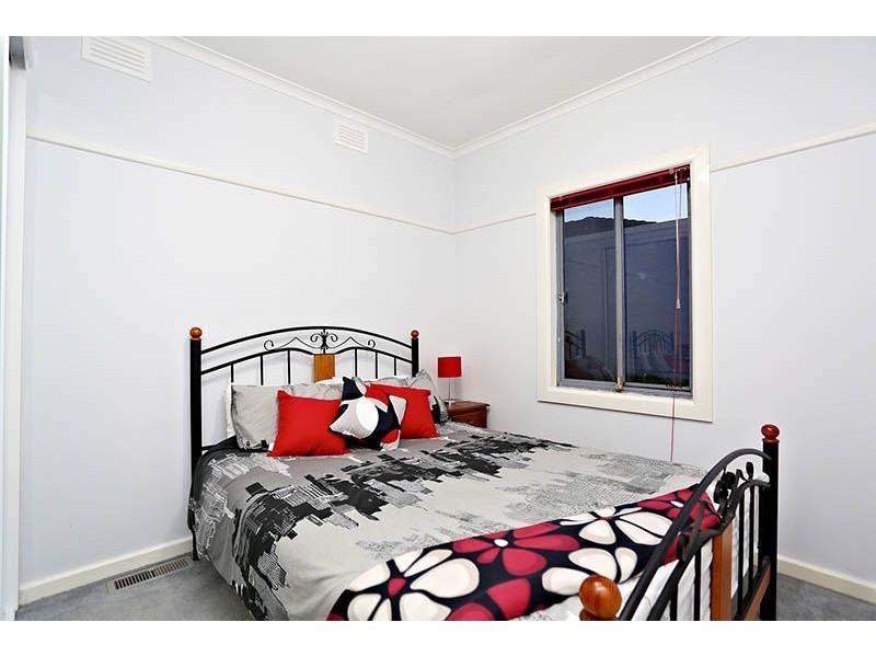 50 Pecham Street, Glenroy VIC 3046