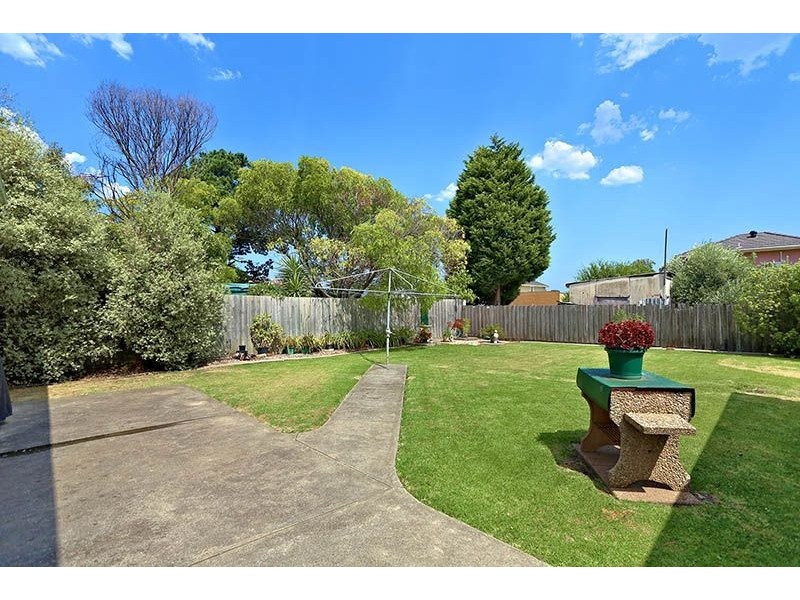 29 Melbourne Avenue, Glenroy VIC 3046