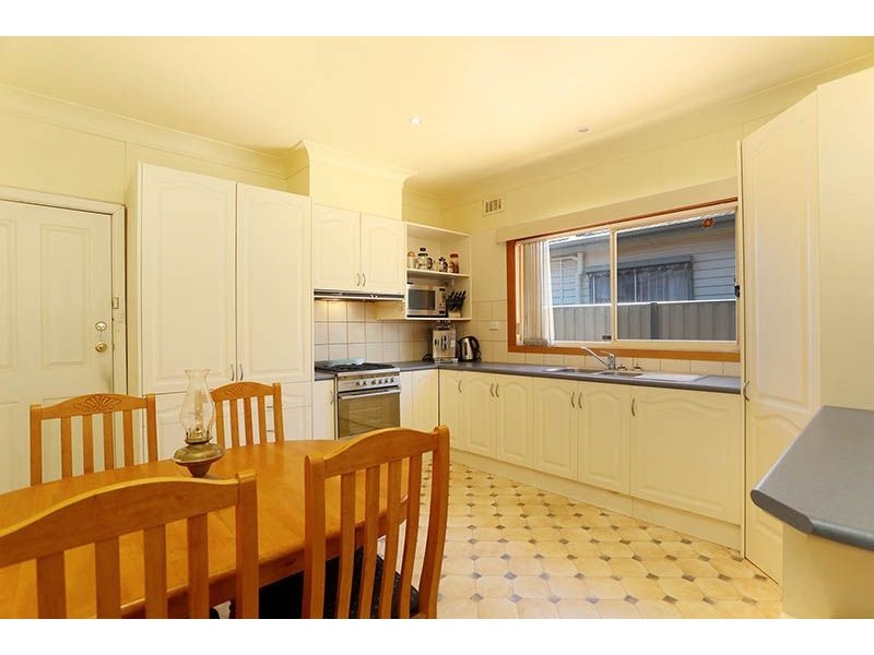 32 Pengana Avenue, Glenroy VIC 3046