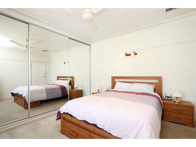 32 Pengana Avenue, Glenroy VIC 3046