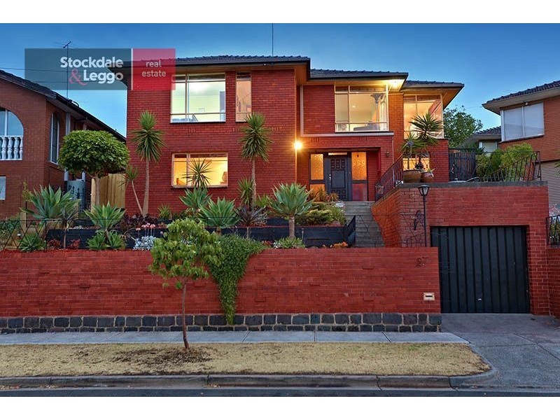 27 Moonee Boulevard, Glenroy VIC 3046