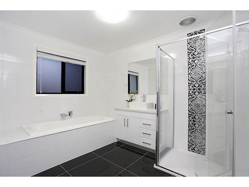 51 East Street, Hadfield VIC 3046