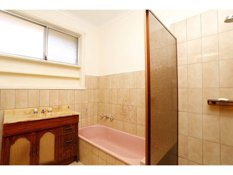 28 Chestnut Street, Campbellfield VIC 3061