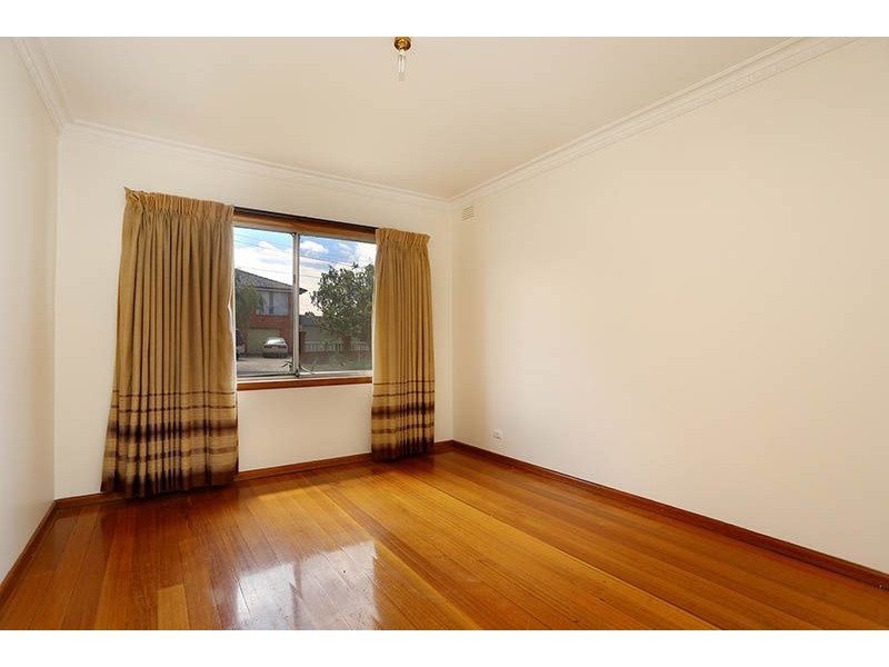 28 Chestnut Street, Campbellfield VIC 3061