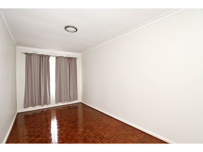 1/1 Knole Street, Hadfield VIC 3046