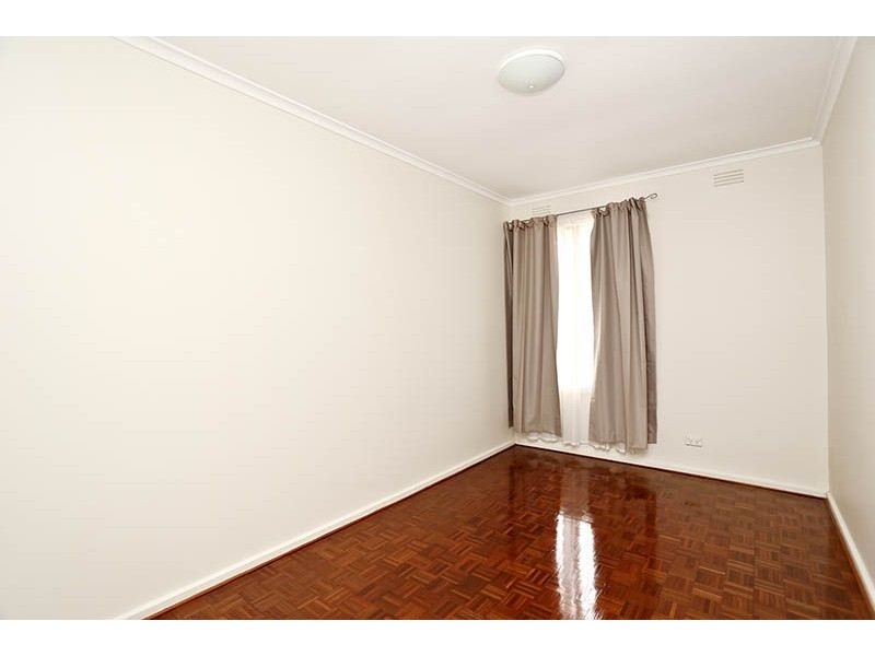 1/1 Knole Street, Hadfield VIC 3046