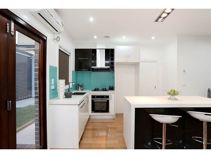 1/15 Valencia Street, Glenroy VIC 3046