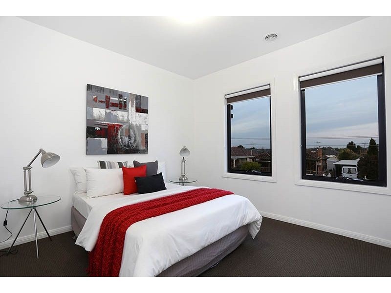 1/15 Valencia Street, Glenroy VIC 3046