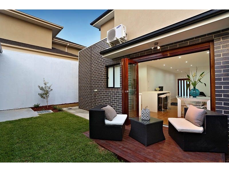 1/15 Valencia Street, Glenroy VIC 3046