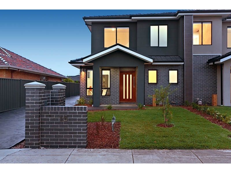 2/15 Valencia Street, Glenroy VIC 3046