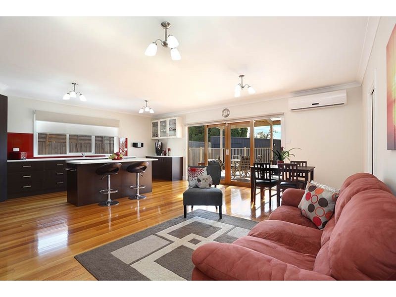 16 Justin Avenue, Glenroy VIC 3046