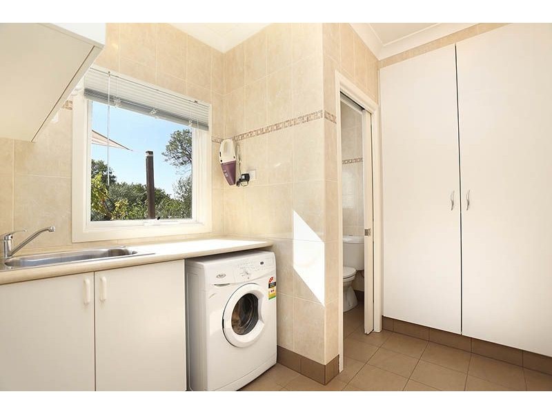 16 Justin Avenue, Glenroy VIC 3046