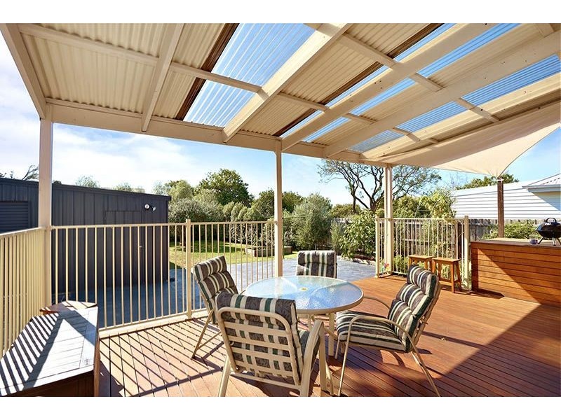 16 Justin Avenue, Glenroy VIC 3046