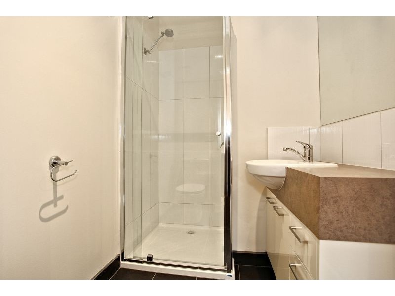 1/30 George Street, Glenroy VIC 3046
