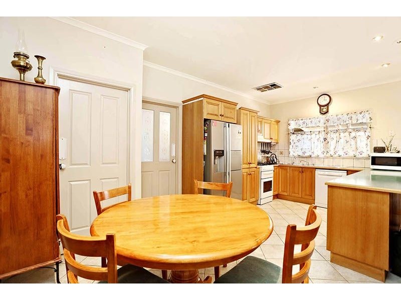 5 Finucane Place, Fawkner VIC 3060